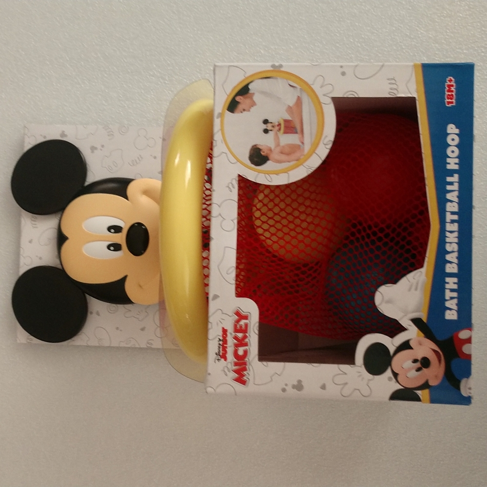 Disney Mickey bath basketball hoop
